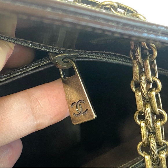 CHANEL BURGUNDY RED PATENT CLASSIC SHOPPER TOTE WITH BIJOUX CHAIN BAG - Picture 13 of 14